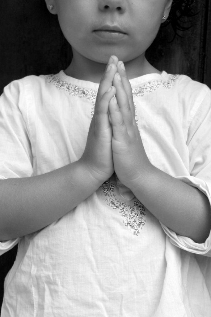 How to Teach Your Child to Pray